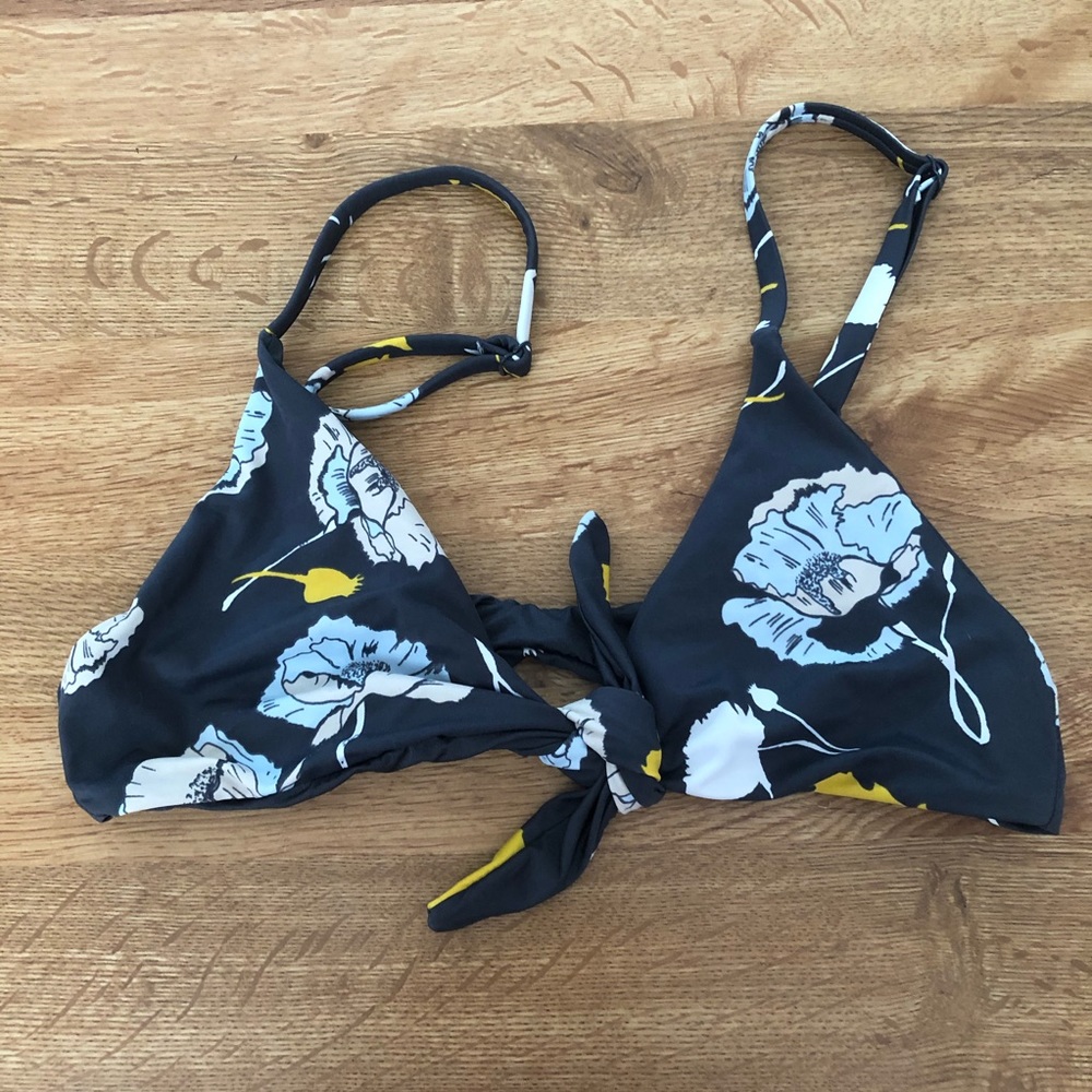 Bikini top